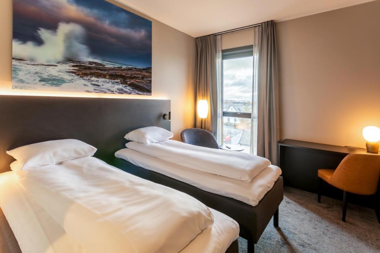 Comfort Hotel Буде Екстер'єр фото